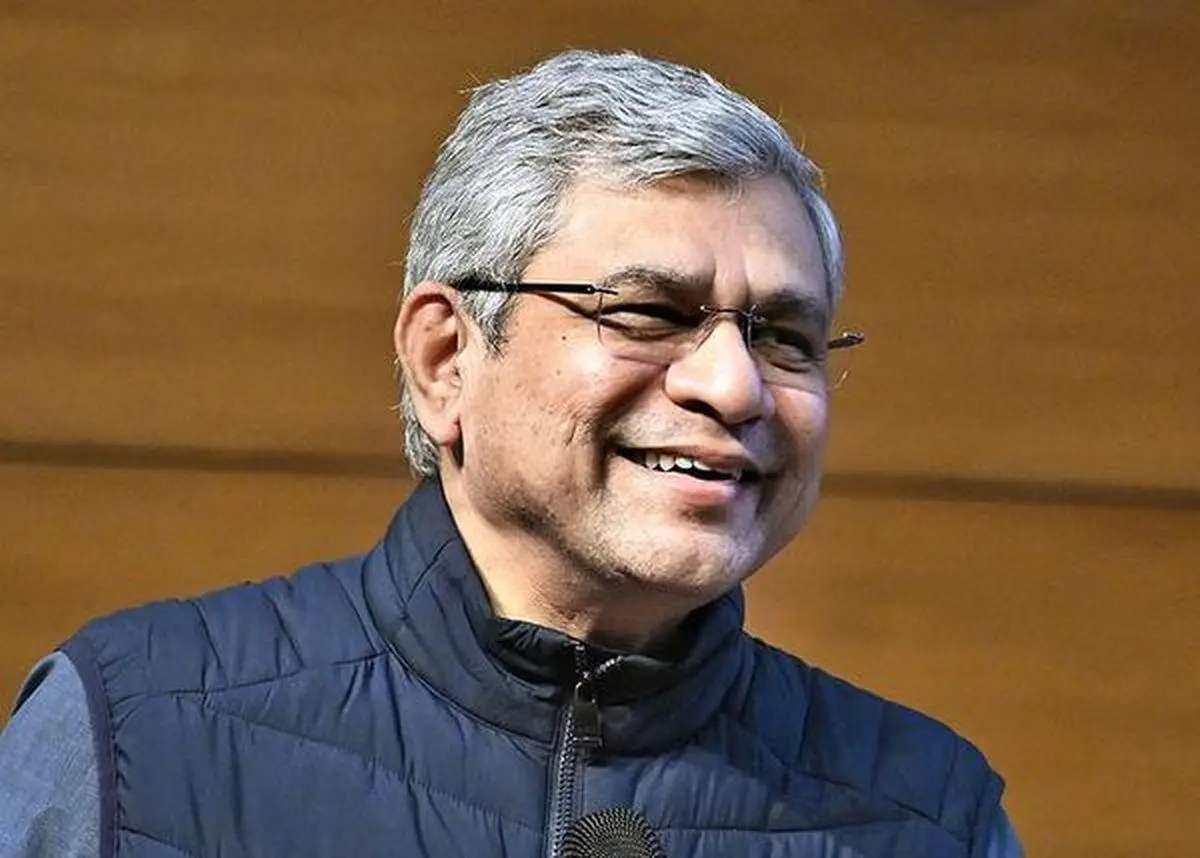 thehindubusinessline.com - India approves ₹12,980 crore maritime insurance pool amid rising shipping risks