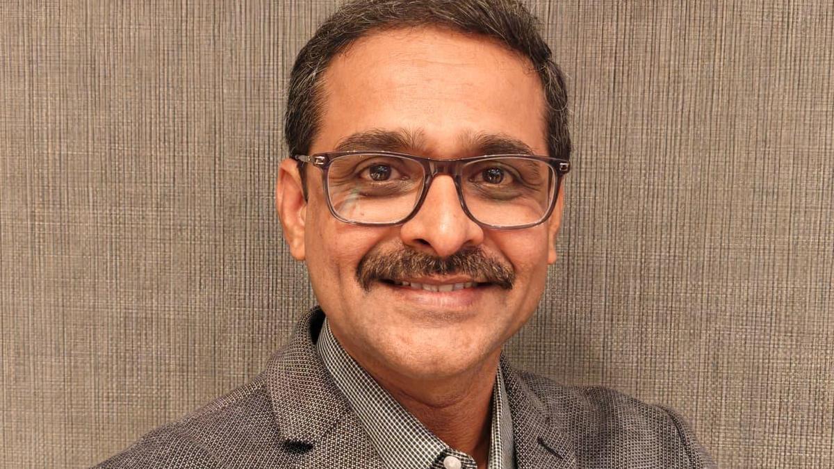 How to stay financially afloat when your paycheque suddenly stops