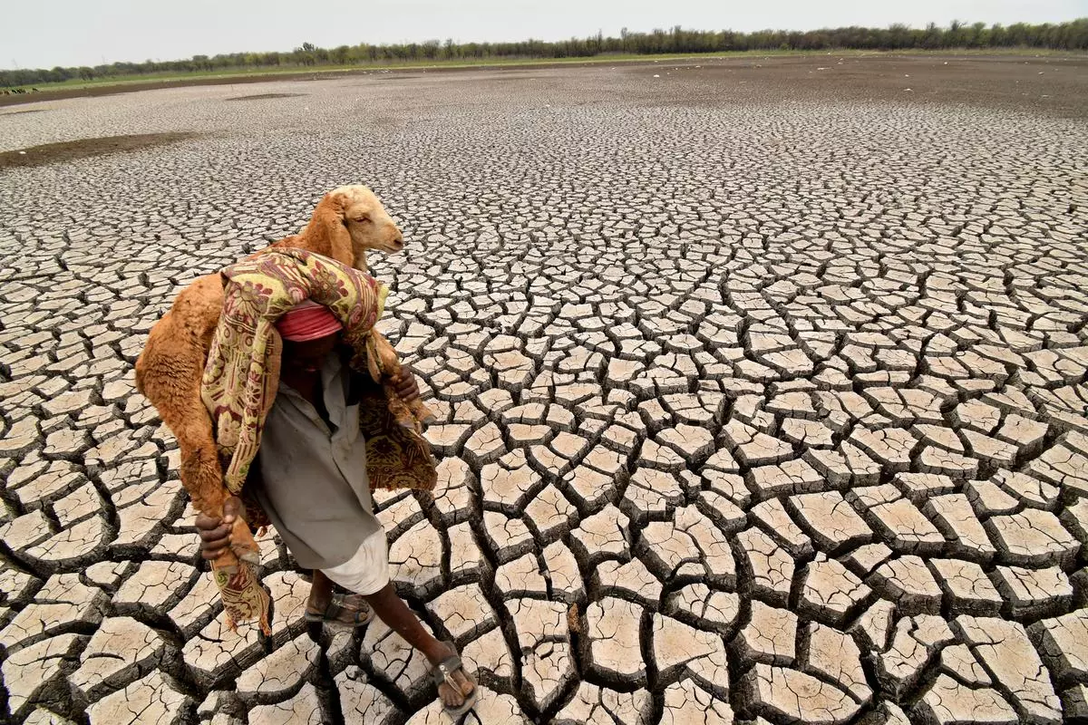 El Nino leads to deficient rainfall and droughts impacting Kharif crops