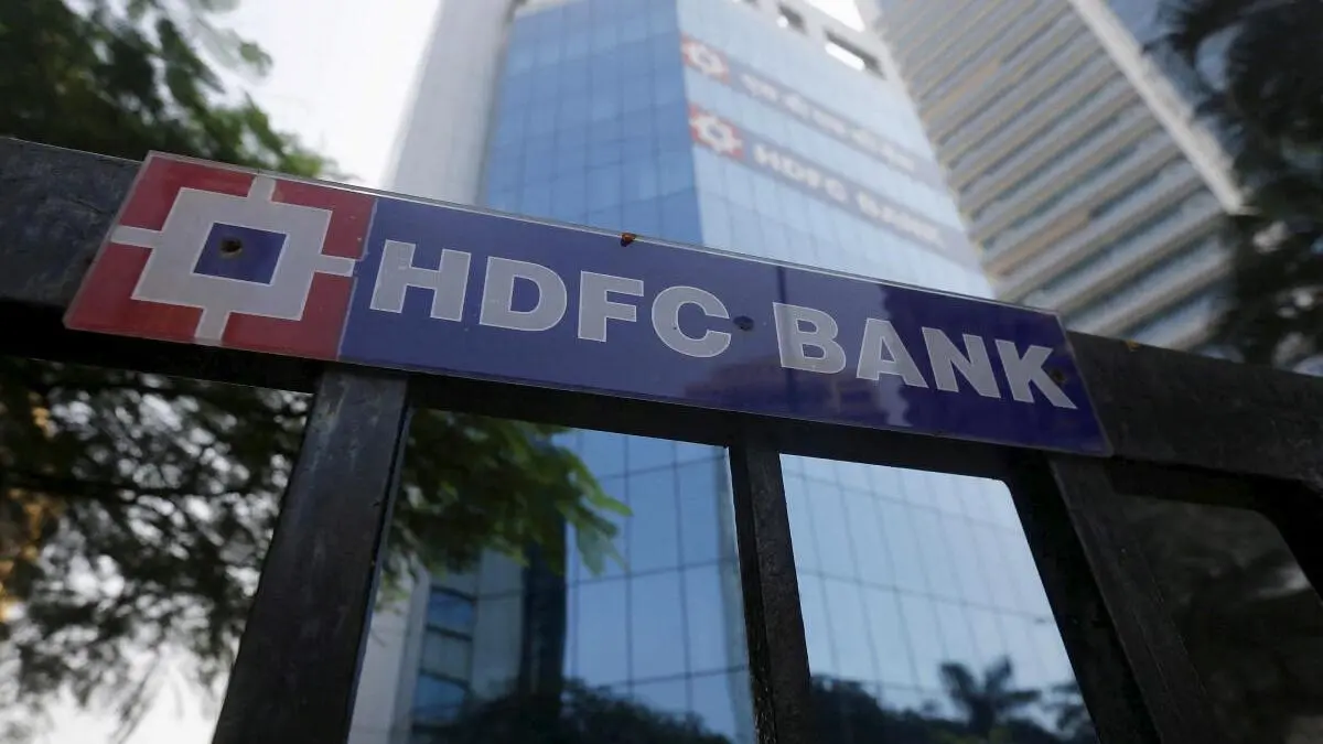HDFC Bank expects 17-18% credit growth this year HDFC Bank expects 17-18% credit growth this year