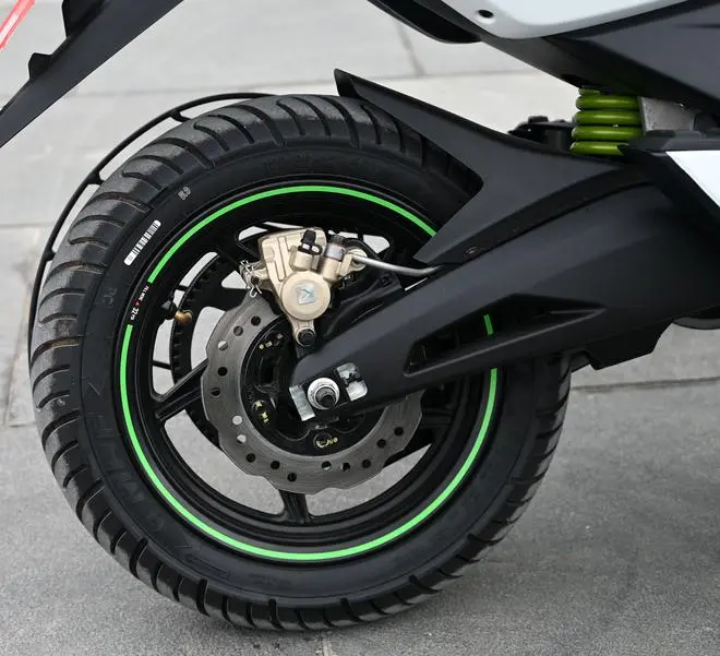 The Ather 450X Gen 3 gets a special pair of tyres that have been co-developed by MRF and Ather The Ather 450X Gen 3 gets a special pair of tyres that have been co-developed by MRF and Ather