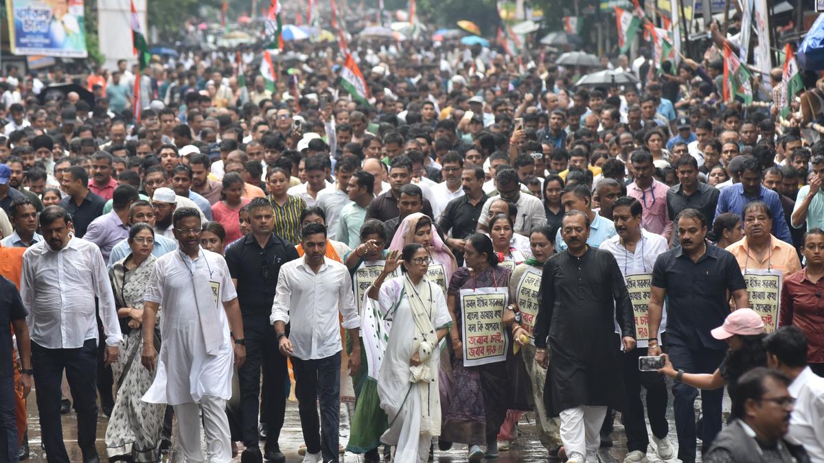 Mamata Banerjee warns BJP of dire consequences for harassing Bengali-speaking people
