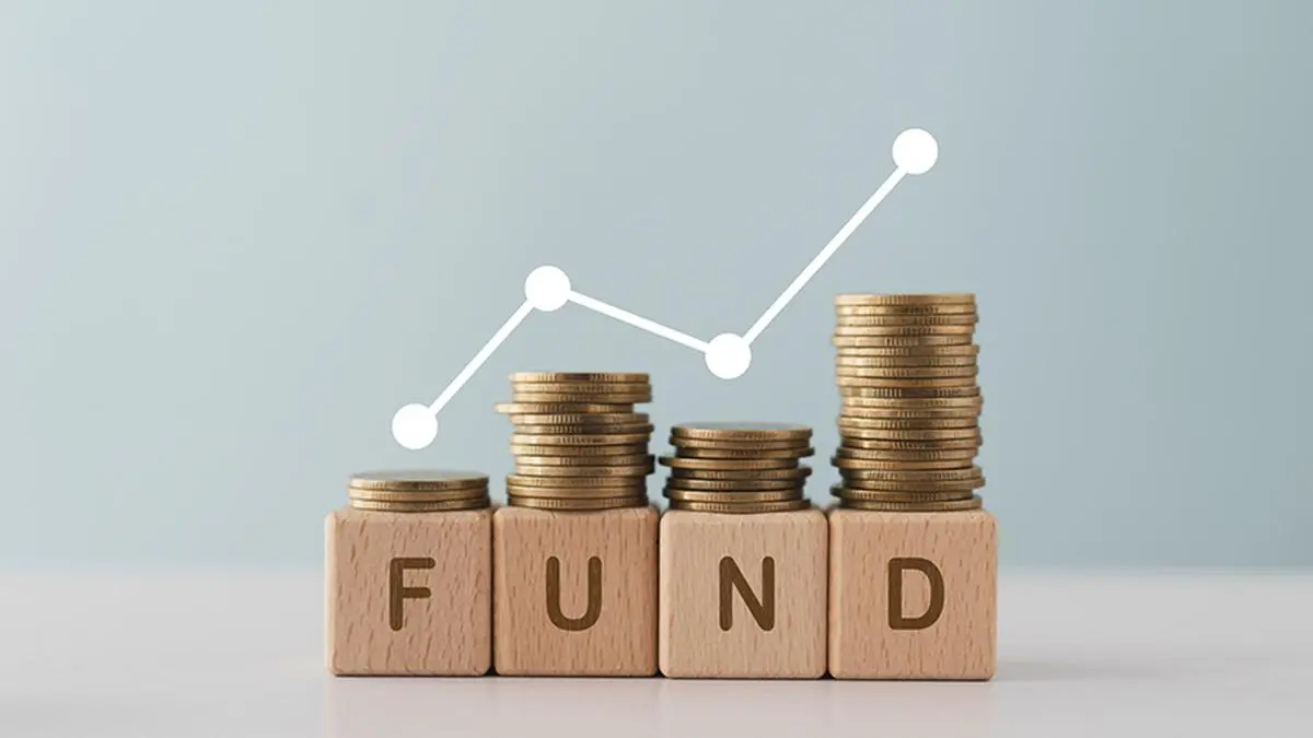 Largest mutual fund bets on short-term government bonds despite supply tweak
