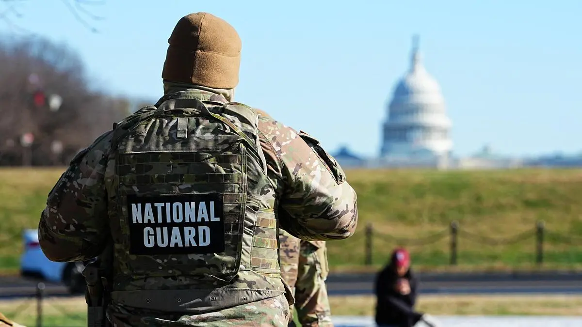 US halts all asylum decisions after shooting of National Guard members