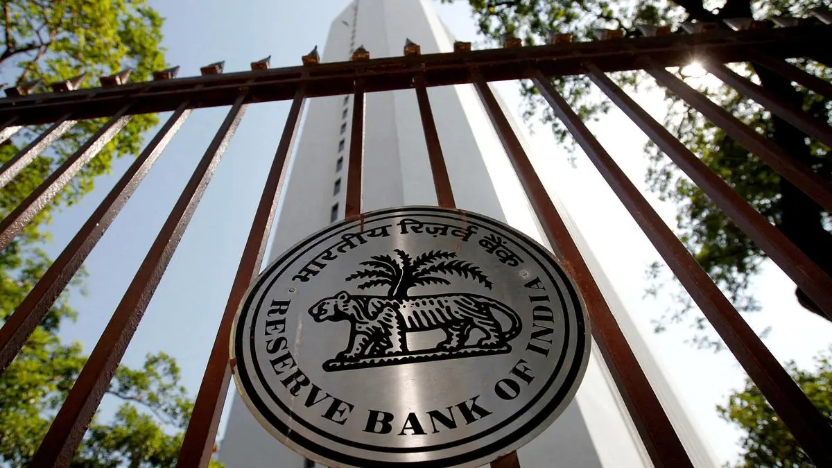 RBI panel likely to recommend govt retains 4% inflation target