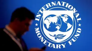  A joint IMF-World Bank report has urged India to strengthen the independence and authority of its financial regulators, including the RBI, SEBI, and IRDAI.