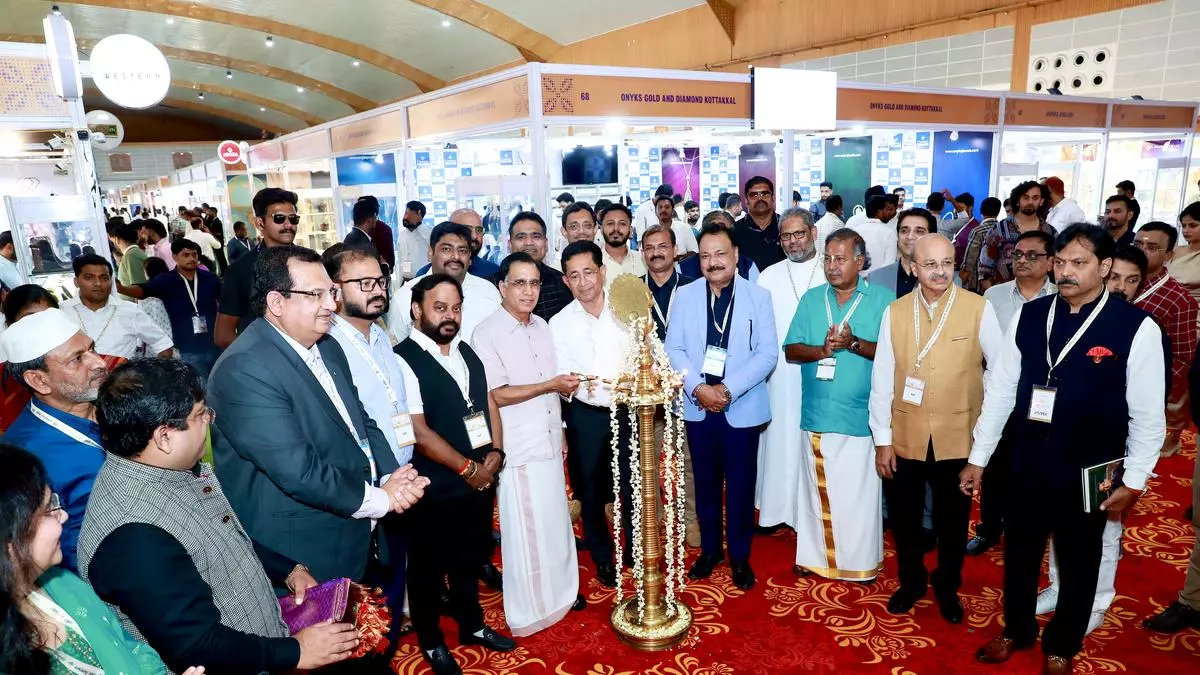 Kerala Gem and Jewellery show begins in Kochi