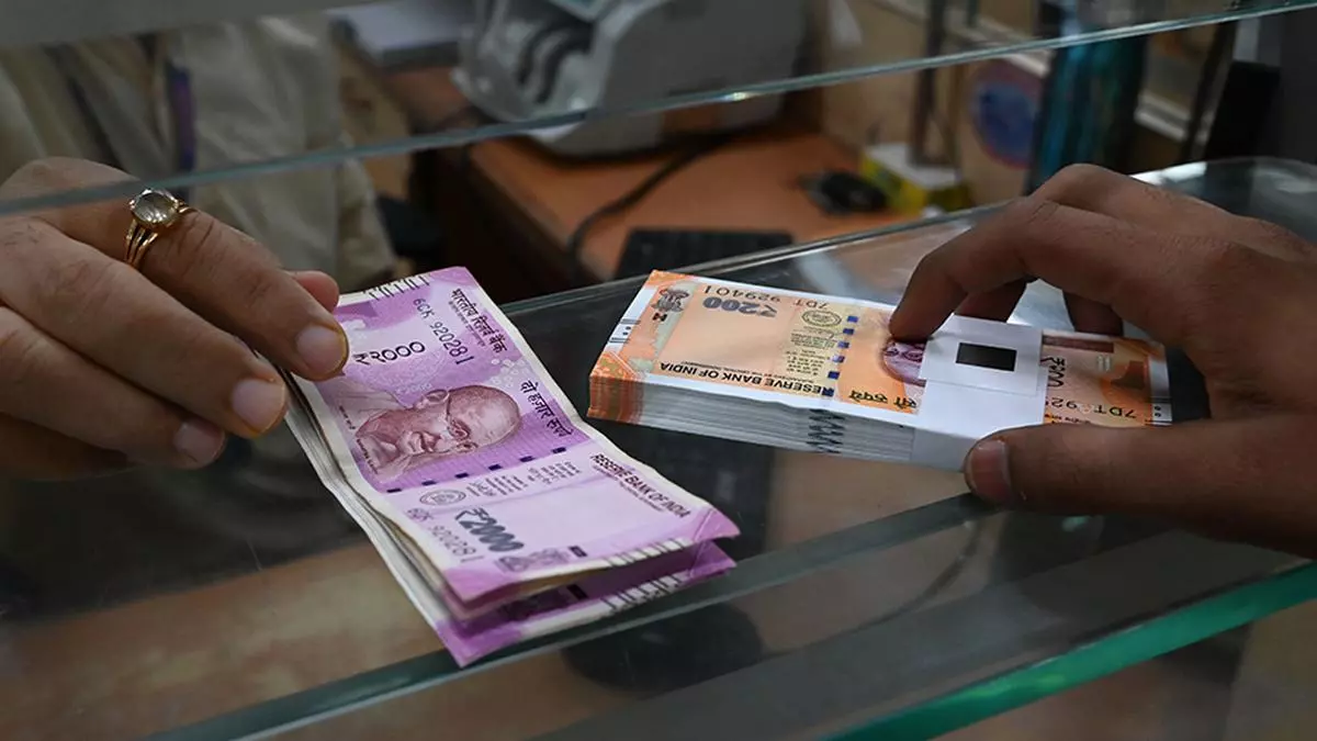 What’s really behind the recall of ₹2,000 notes?