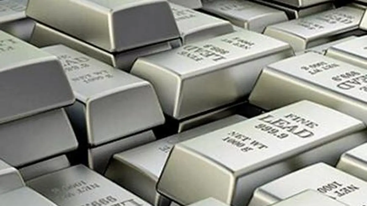 Silver futures rise to ₹2.56 lakh per kg