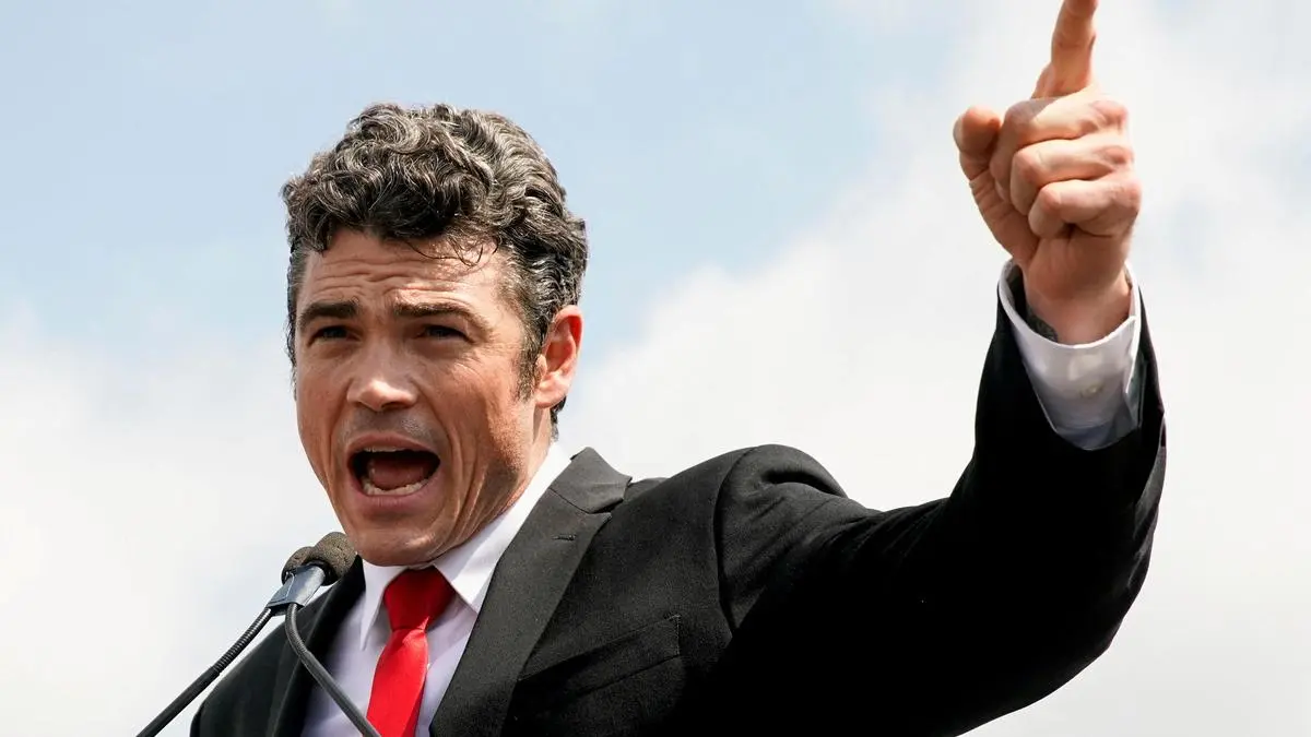 The Mechanics of Strategic Dissent Assessing the Kent Resignation and the Intelligence Action Gap