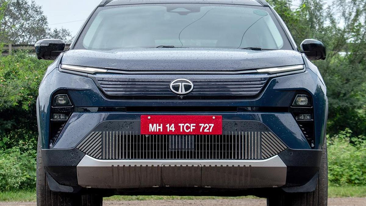 Electric 4-wheeler registrations up 88% in FY26; Tata Motors lead narrows amid rising competition