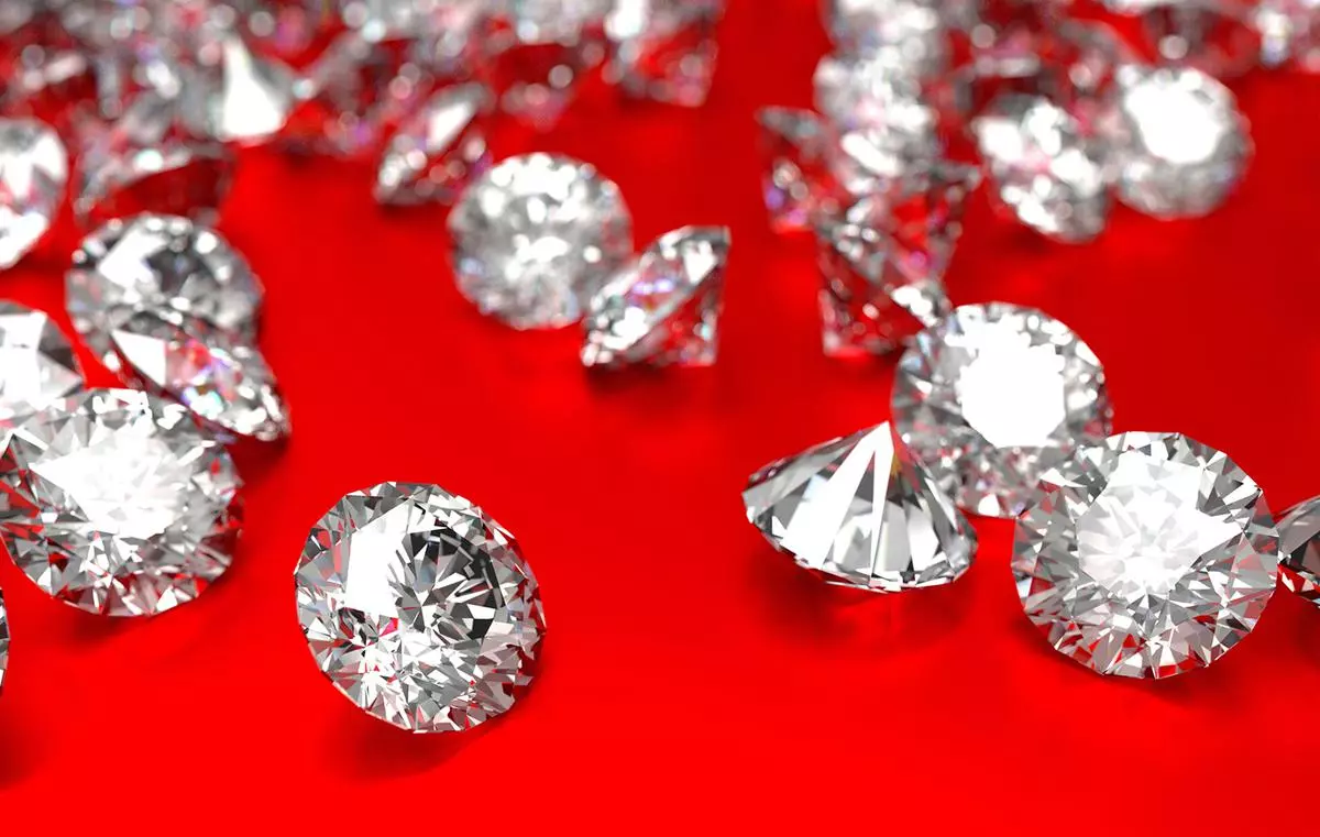Rising diamond prices and short supply of natural diamonds have resulted in drop in  demand for natural diamonds