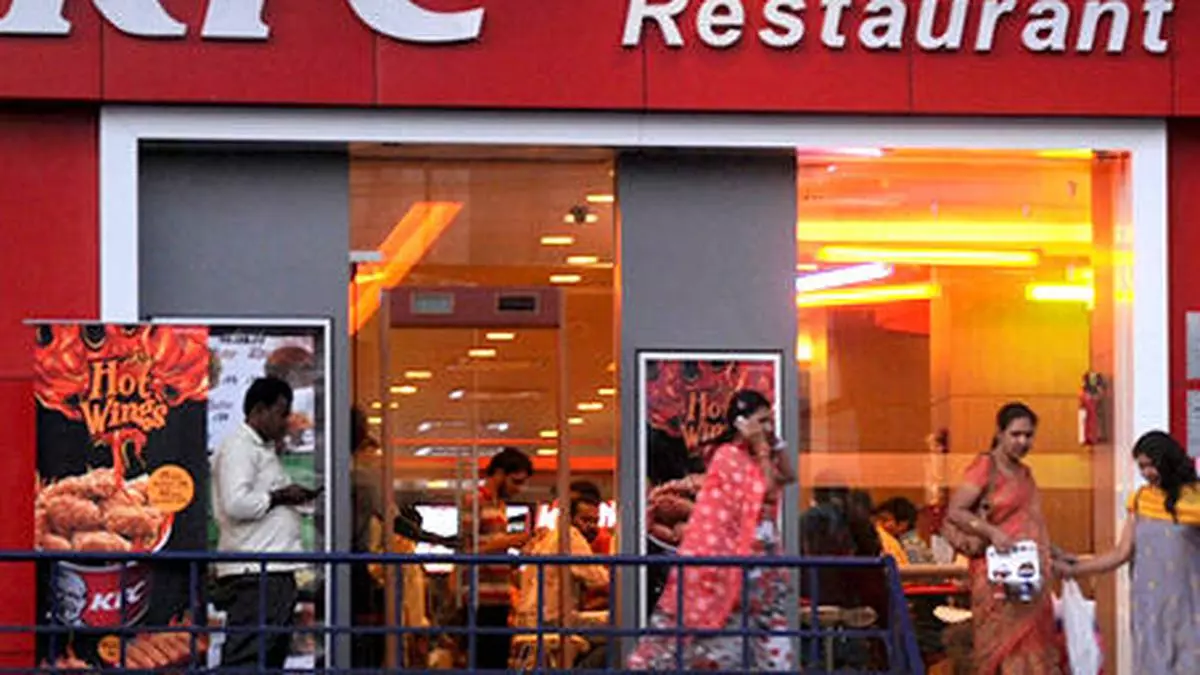 Kfc in Raipur Khadar,Delhi - Order Food Online - Best Fast Food in