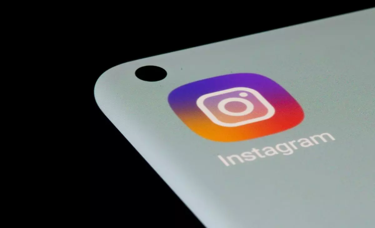Instagram to test full-screen image display
