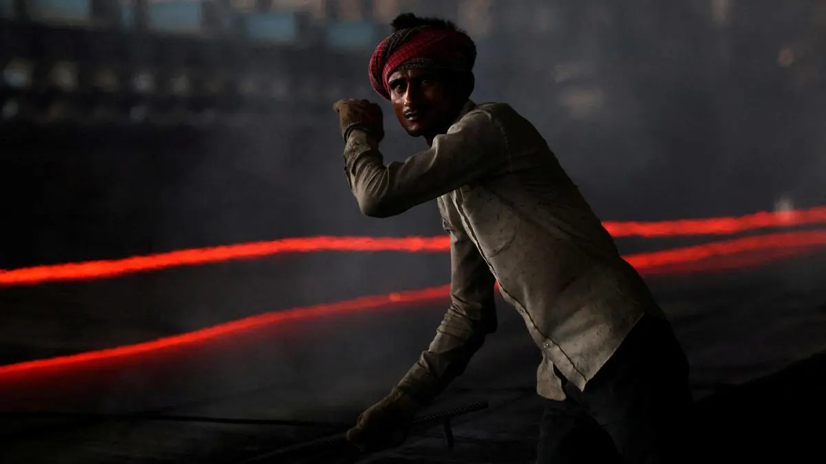 Govt to hold open house on steel import issues on April 27