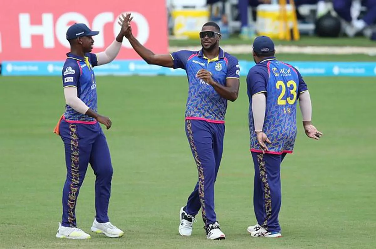 Barbados Royals has won against the Guyana Amazon Warriors confirming its spot in the playoffs of the 2022 Hero Caribbean Premier League (CPL).