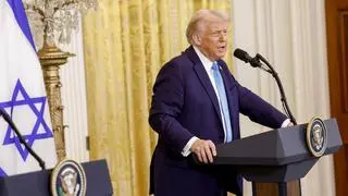 The president of the United States, Donald Trump, speaks during a press conference with Benjamin Netanyahu, the prime minister of Israel, not in the photo, in the east room of the White House in Washington, DC, US The people of the war. Photographer: Shawn Thew/EPA/Bloomberg The president of the United States, Donald Trump, speaks during a press conference with Benjamin Netanyahu, the prime minister of Israel, not in the photo, in the east room of the White House in Washington, DC, US The people of the war. Photographer: Shawn Thew/EPA/Bloomberg