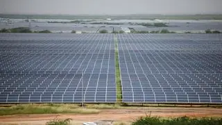 On track: In just 10 years, India has expanded its solar capacity from 2.8 GW to 92 GW; it aims to achieve 500 GW of non-fossil fuel capacity by 2030 and has already crossed 200 GW this year 