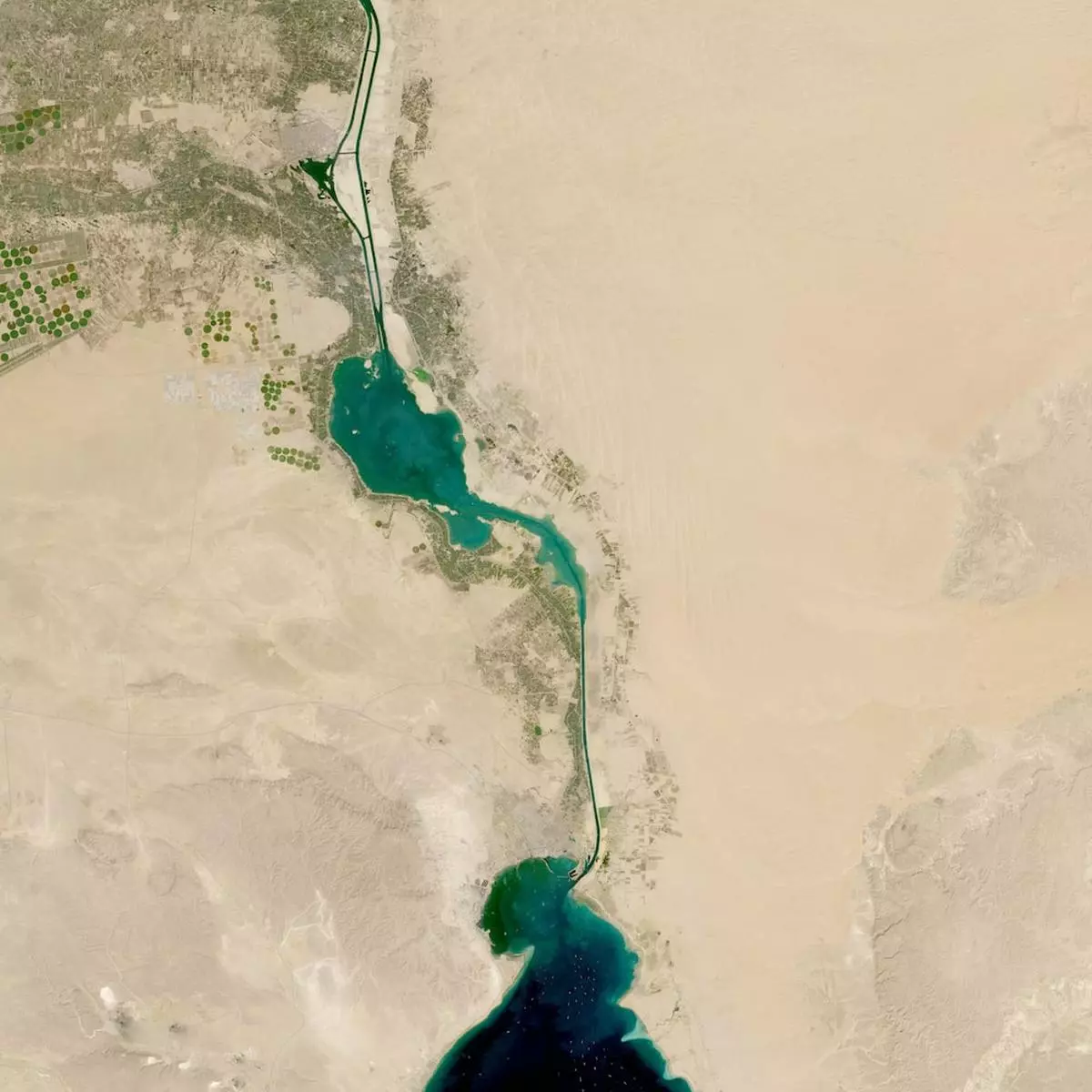 True colour composites of container ships backed up in the Gulf of Suez waiting for passage through the Suez Canal on April 3, 2021