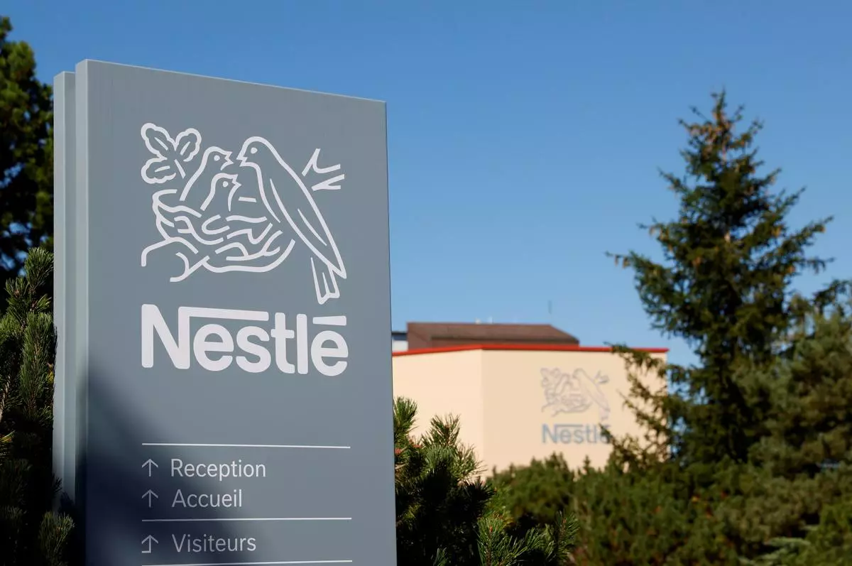 Die Lebensmittelsicherheitsbehörde wird Behauptungen der Schweizer NGO Public Eye bezüglich „zugesetztem Zucker“ in Nestlé-Müsliprodukten für Kinder prüfen.