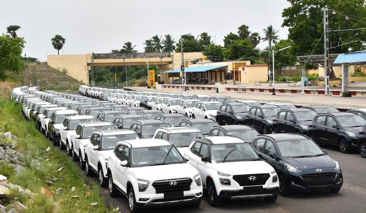 thehindubusinessline.com - Festival season lights up the automotive sector