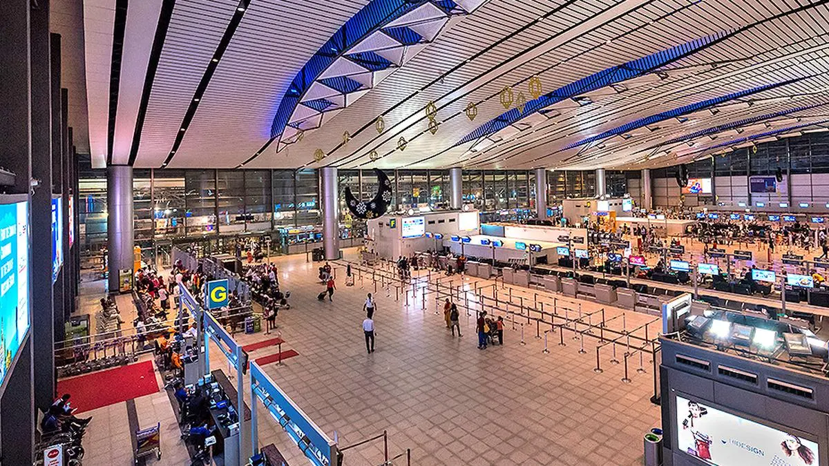 GQG Partners boards GMR Airports, Softbank sells 1.1% stake in Zomato GQG Partners boards GMR Airports, Softbank sells 1.1% stake in Zomato