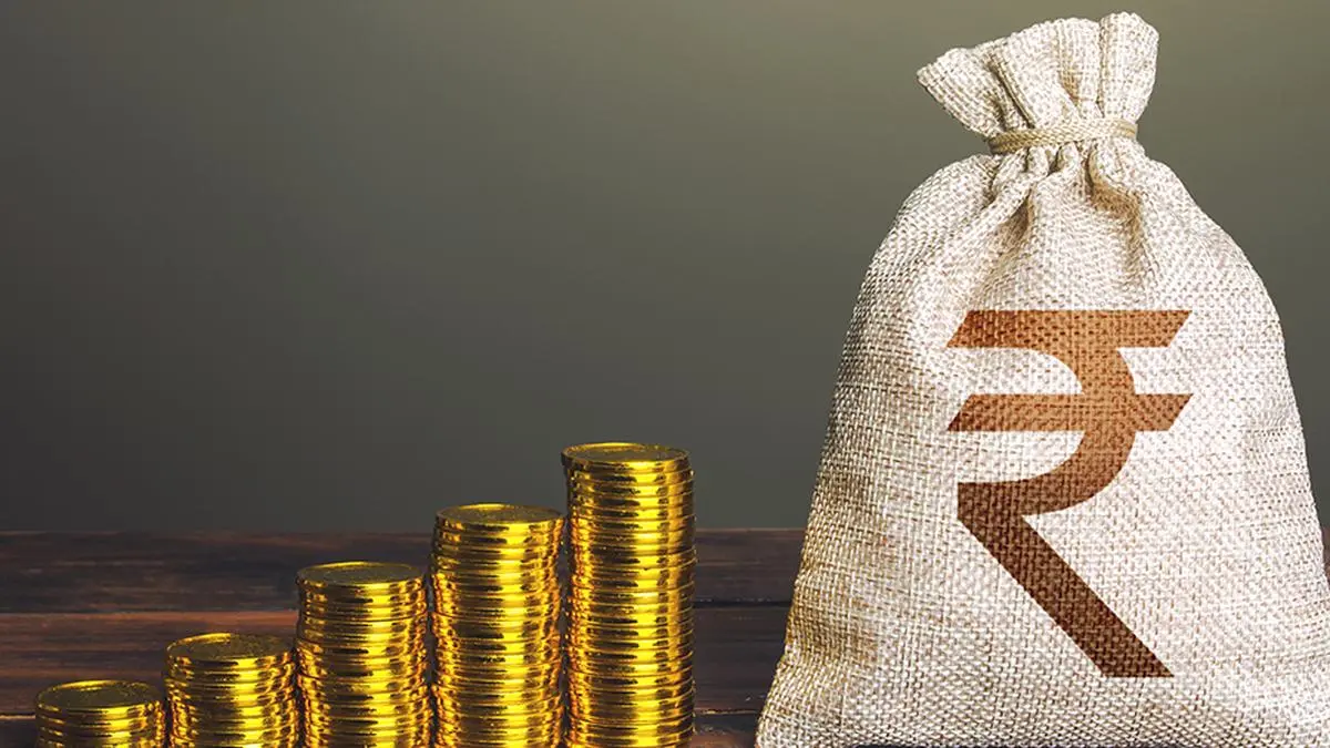 HDFC AMC to report 33% rise in Q2 profit