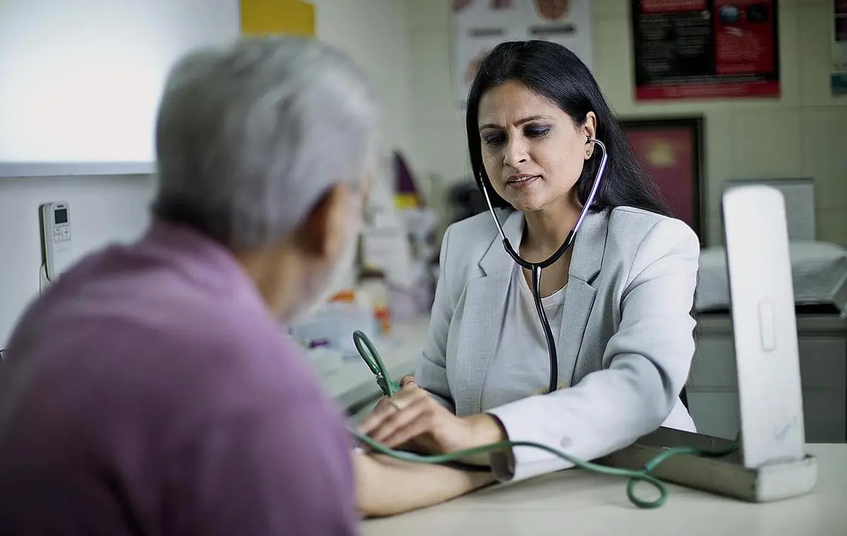 thehindubusinessline.com - IRDAI forms panel to review health insurance