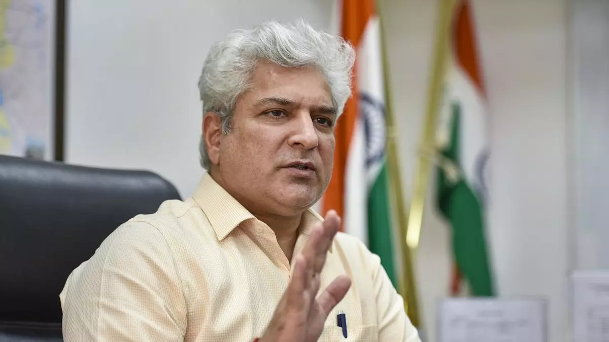 “Hanuman”-turned baiter of Kejriwal, ex-Minister Gahlot quits AAP