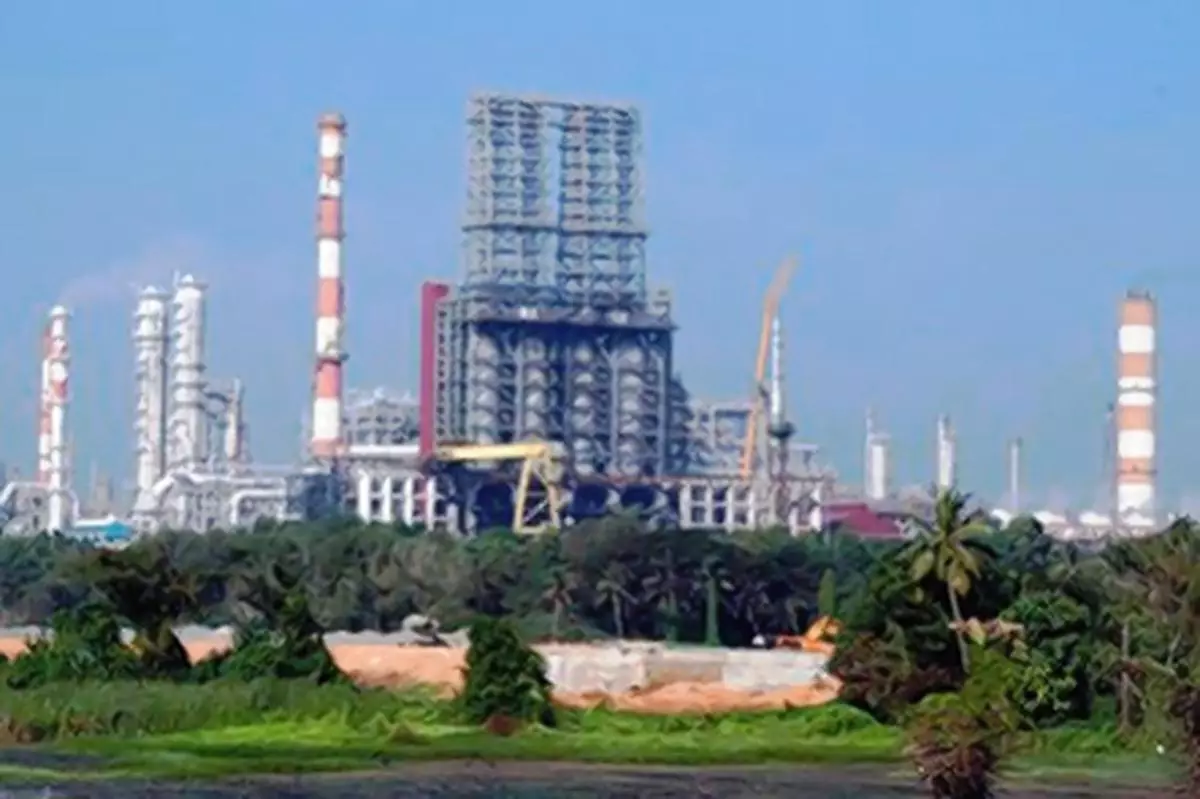 Mangalore Refinery and Petrochemicals Ltd, (MRPL) near Jokatte in Mangaluru. 