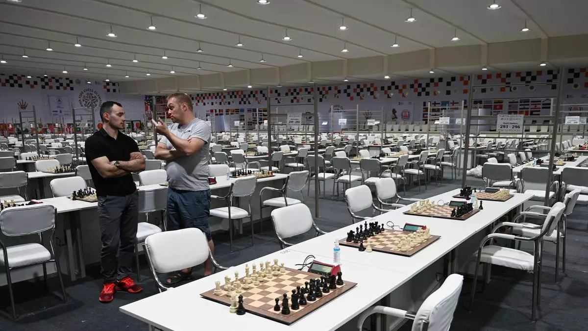 Chennai, Tamil Nadu, India. 29th July, 2022. A chess player gestures prior  the next move during the first round of the 44th Chess Olympiad in Chennai.  The total number of participants is