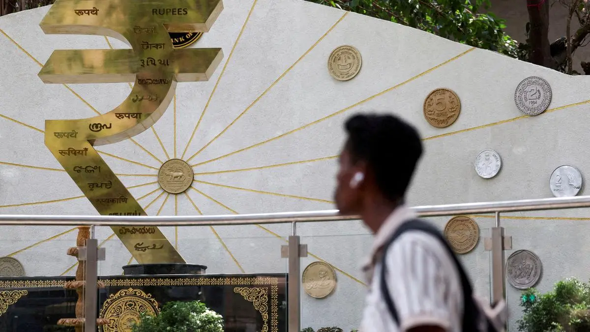 FPI outflows and tariff overhang keep rupee under pressure