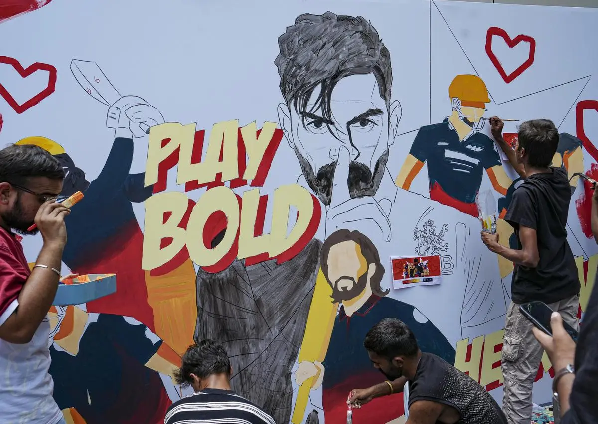 thehindubusinessline.com - Eateries, theatres, airlines pad up for IPL final