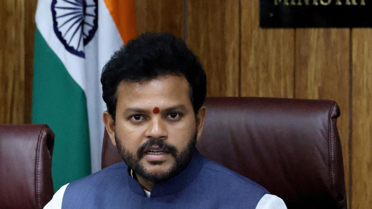 Navi Mumbai, Jewar airports are growth runways for India’s aviation sector: Minister