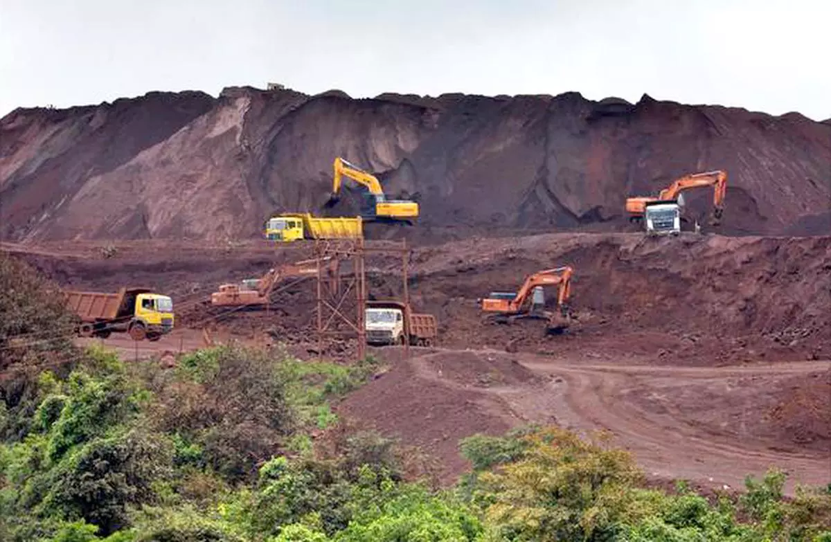 Commerce Ministry data from India’s commerce ministry shows that iron ore export, in value terms, dropped by over 64 per cent in the April–December period to ₹6,539 crore (file photo)