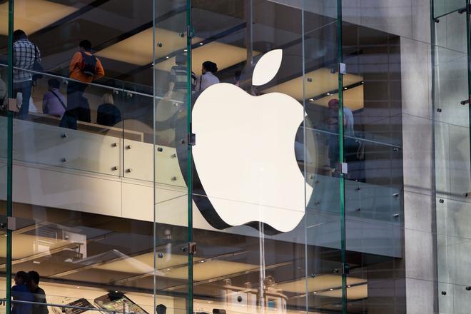 Apple’s logo – a minimalist, organic shape of a bitten apple Apple logo representing nature-inspired design