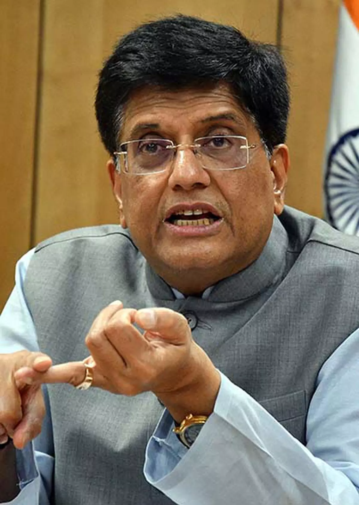 B.LINE: Piyush Goyal,Textile Commerce and Industry addressing a press confrence, in New Delhi, on 13.4.22 Pic : Kamal Narang