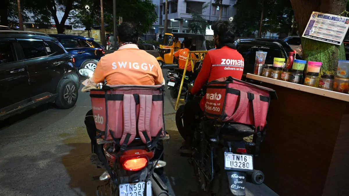 India’s food services market to top $125 bn by 2030, organised segment to lead growth: Swiggy–Kearney report