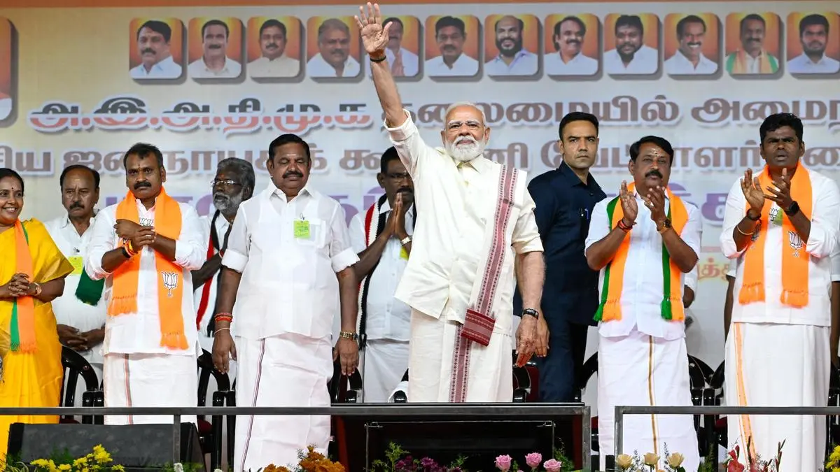 DMK follows ‘by the family, for the family’ policy, competing over ‘who will loot more’: PM Modi