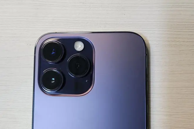 Apple has integrated a 48-megapixel camera setup for the first time. Apple has integrated a 48-megapixel camera setup for the first time.