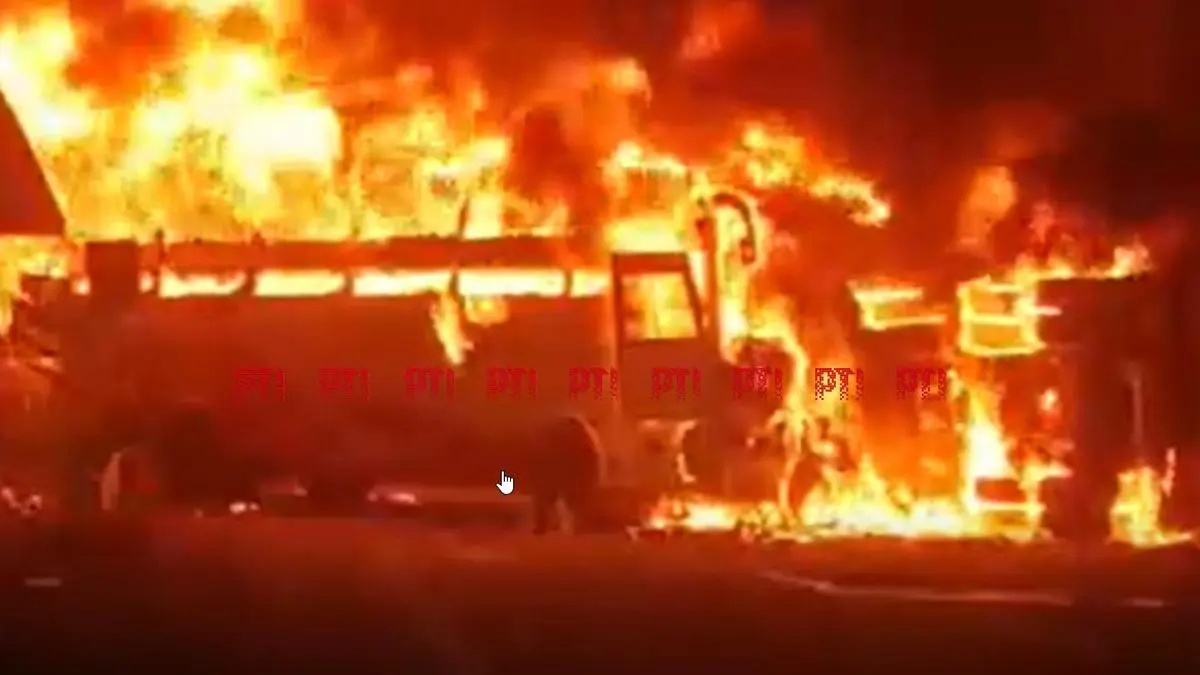 13 killed in Andhra bus fire; Prez Murmu condoles, PM Modi announces ex gratia