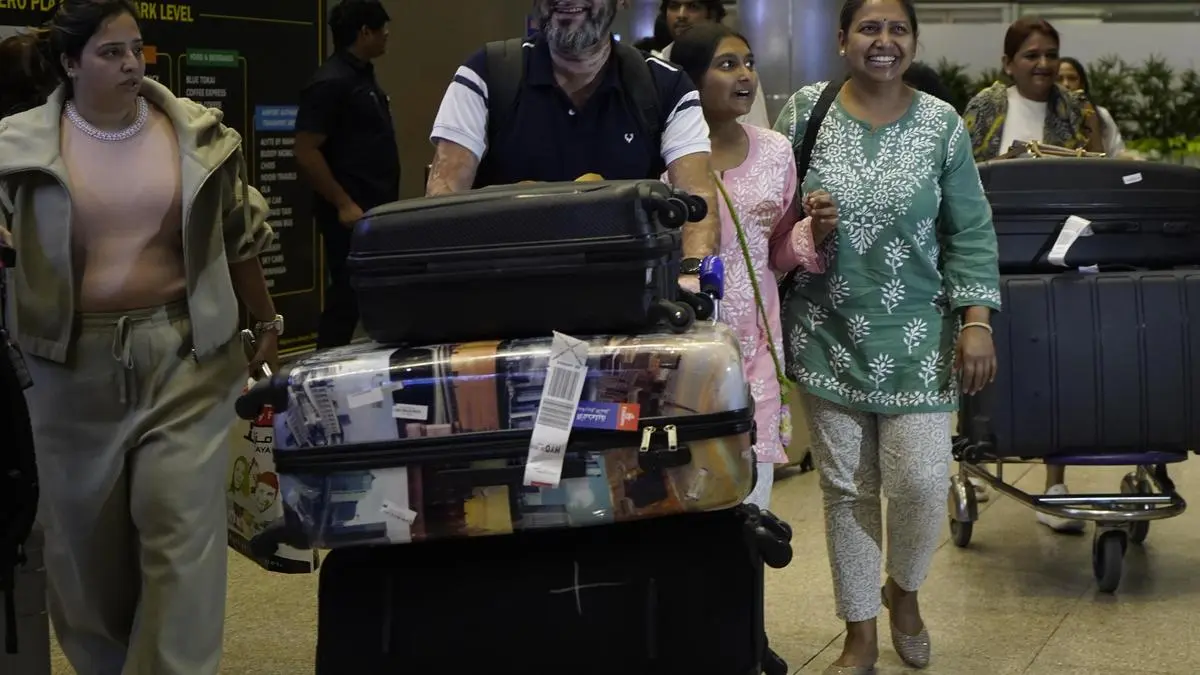 Over 7,000 Indians return from UAE in three days