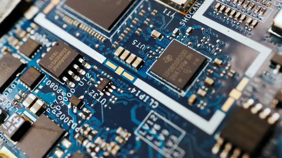 India’s semiconductor leadership forum targets  billion industry, 1 million skilled jobs