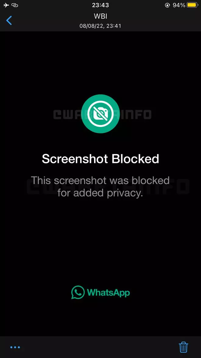 WhatsApp blocks screenshots of view once messages