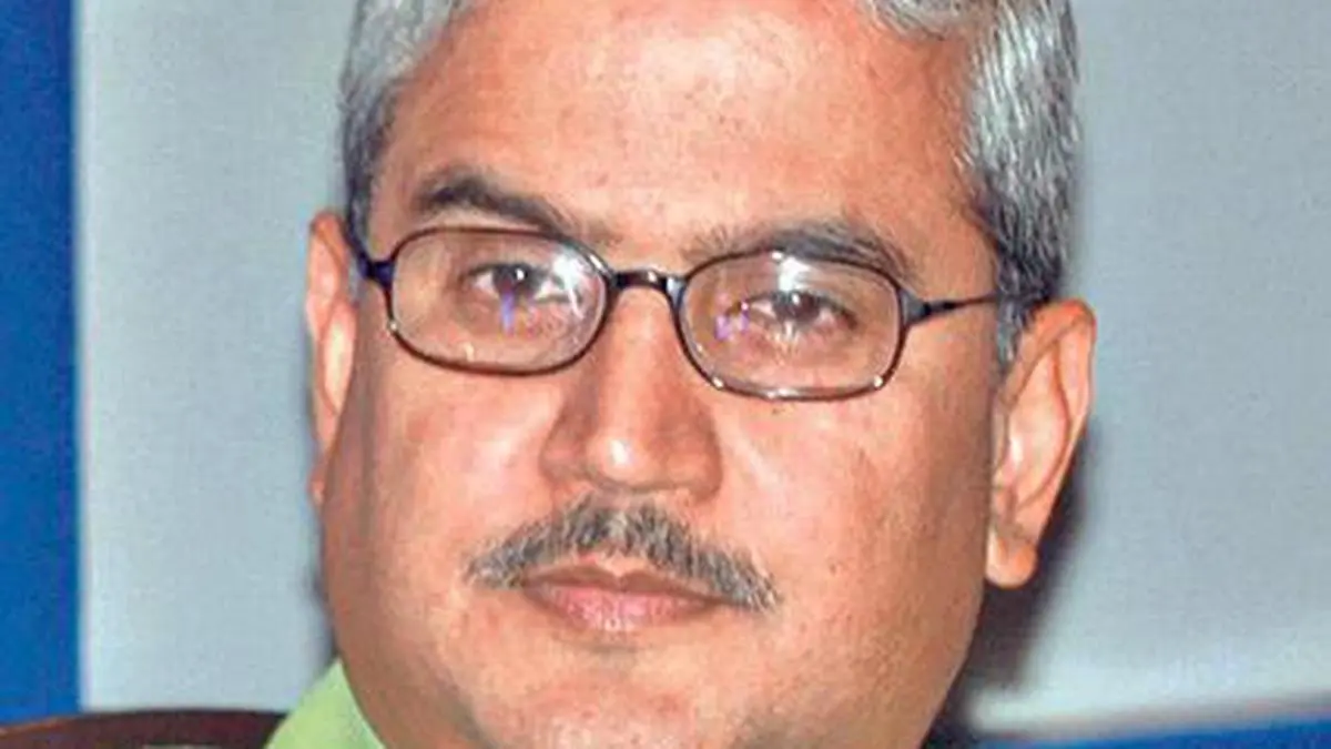 IndiGo co-founder looks to sell 4% stake IndiGo co-founder looks to sell 4% stake