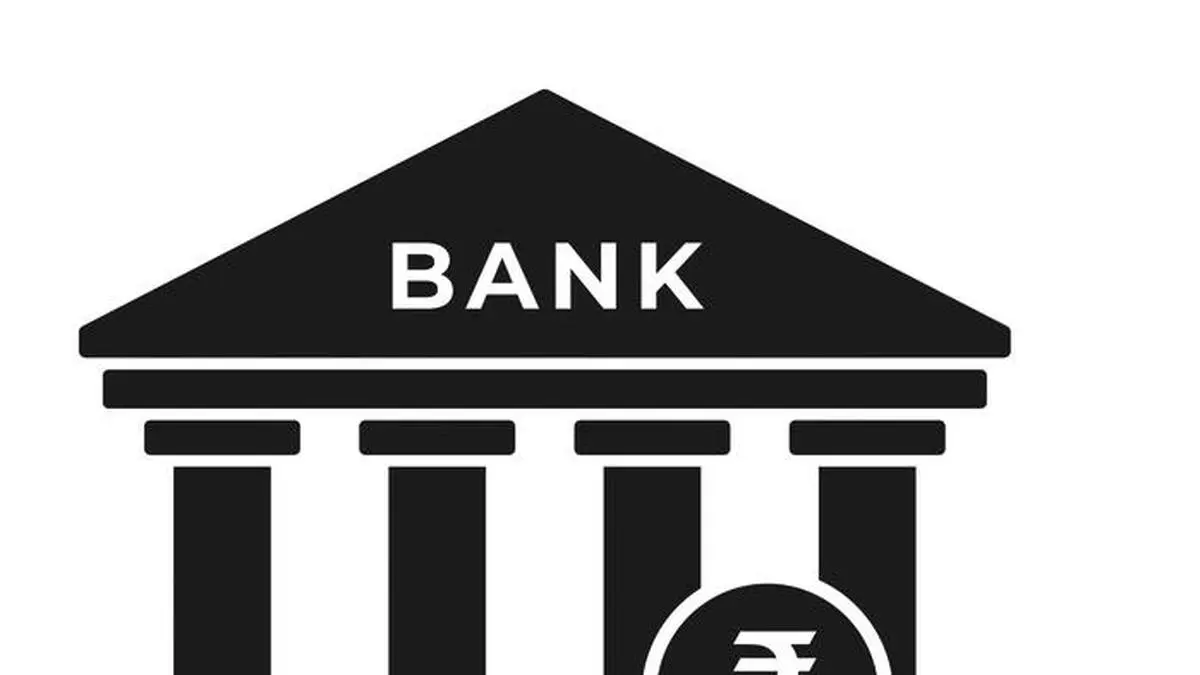 India banking sector to sustain credit growth, margins may stay under pressure