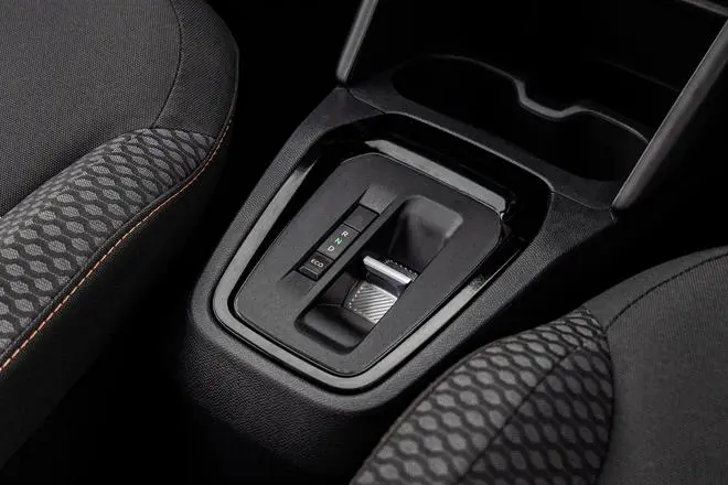 The only obvious difference with the petrol sibling is the absence of the gear shift stick. In its place is a simple small selector lever (Citroen calls it the ‘e-toggle’) that allows the driver to go from Reverse to Neutral to Drive The only obvious difference with the petrol sibling is the absence of the gear shift stick. In its place is a simple small selector lever (Citroen calls it the ‘e-toggle’) that allows the driver to go from Reverse to Neutral to Drive