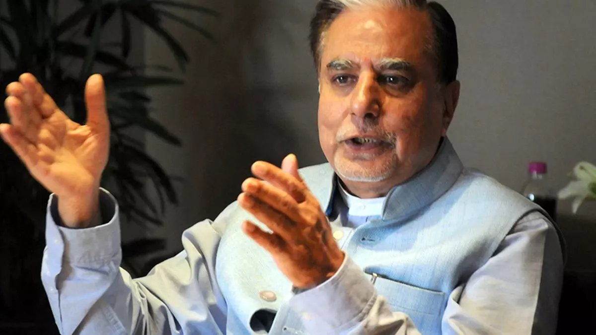 Subhash Chandra not cooperating with probe: SEBI