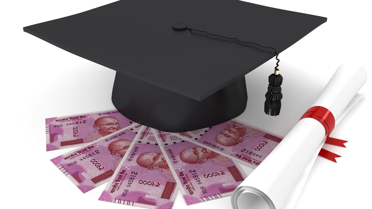 Should You Go For Student Savings Account? - The Hindu BusinessLine