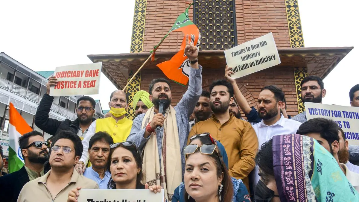 Controversy Erupts as Urdu Dropped as Job Criterion in J&K, Fuelling Debate on Identity and Inclusion